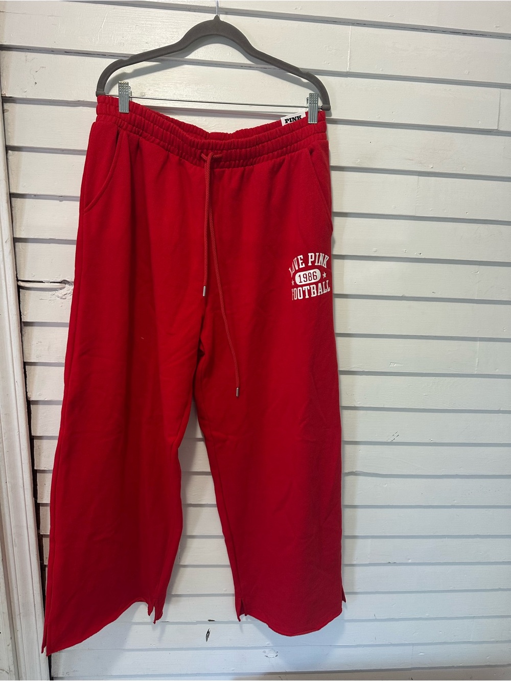 PINK Victoria's Secret Red Fleece Jogger Pants NWT size L wide leg